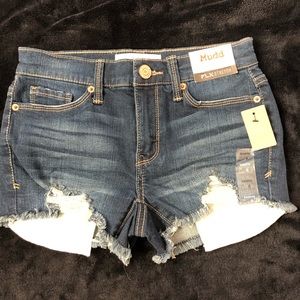 💎 Distressed Mudd jean short shorts 💎